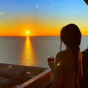 شقة فندقية Orbi Black Sea View