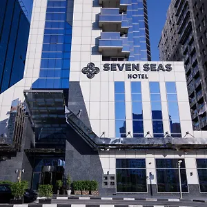 فندق Seven Seas