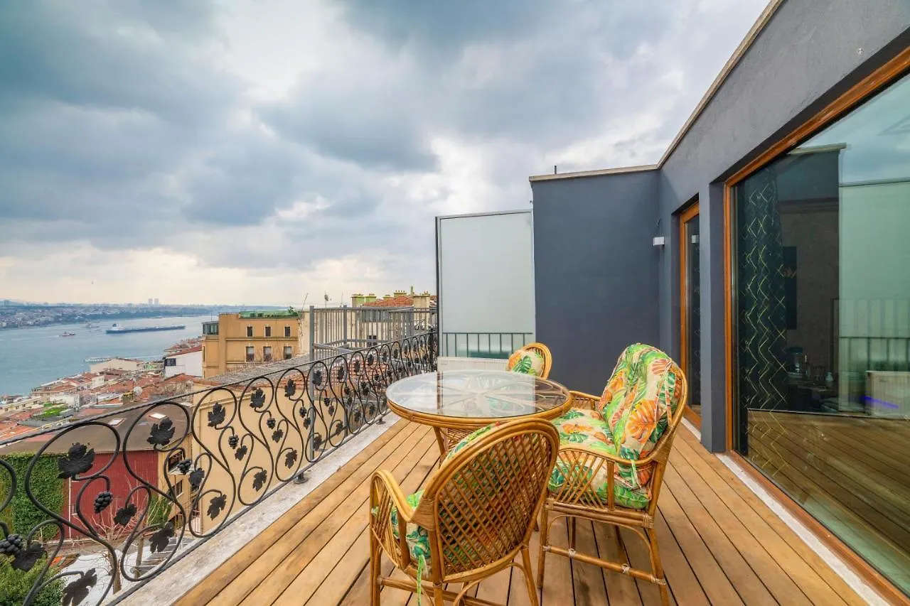 Istanbul Taksim Square Luxury Hotel And Flats By Mesut